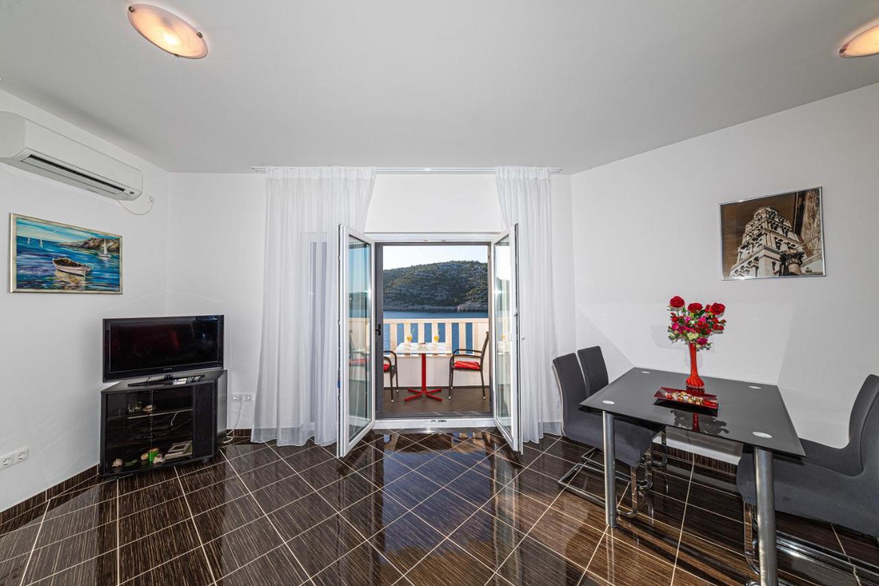 Rajcic Apartments Rogoznica  Exterior photo