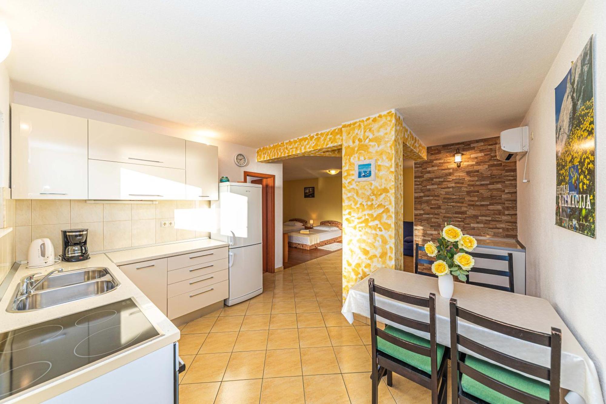 Rajcic Apartments Rogoznica  Room photo