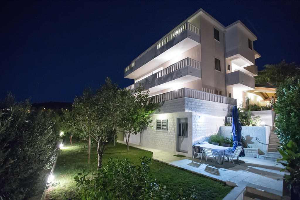 Rajcic Apartments Rogoznica  Exterior photo